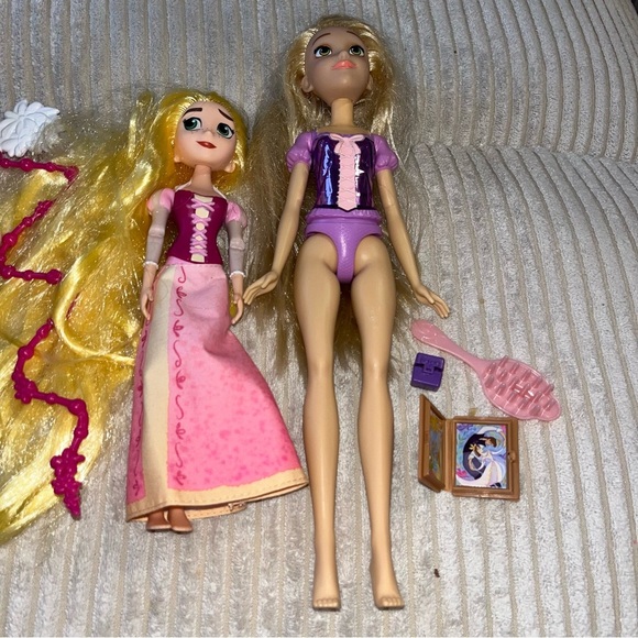 Disney tangled rapunzel Flynn rider dolls lot - Picture 4 of 9